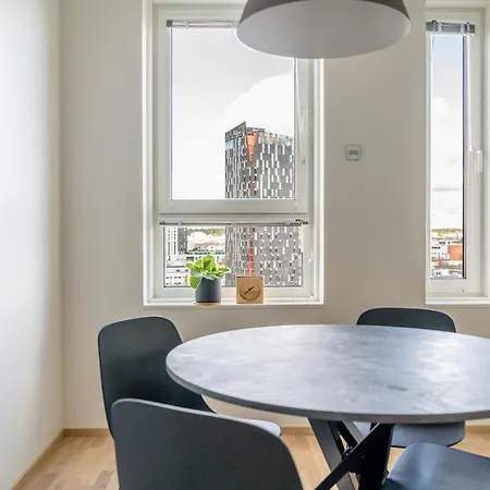 Apartment Topaasi / 9.kerroksen Yksio Huippusijannilla! Tampere